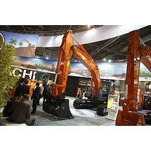 Hitachi представила новую технику на выставке Intermat