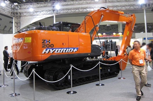 Гибридный экскаватор Hitachi ZH200
