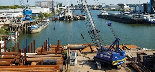 Кран Hitachi Sumitomo SCX1000A-3 помогает Gebr. De Koning в достижении новых высот