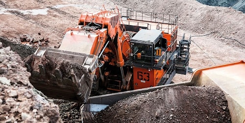 Горнодобывающая техника Hitachi на месторождении Качар