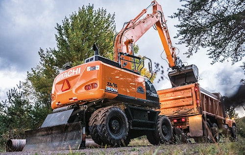 Экскаватор Hitachi ZX190W-6 на эксплуатации мичиганских дорог