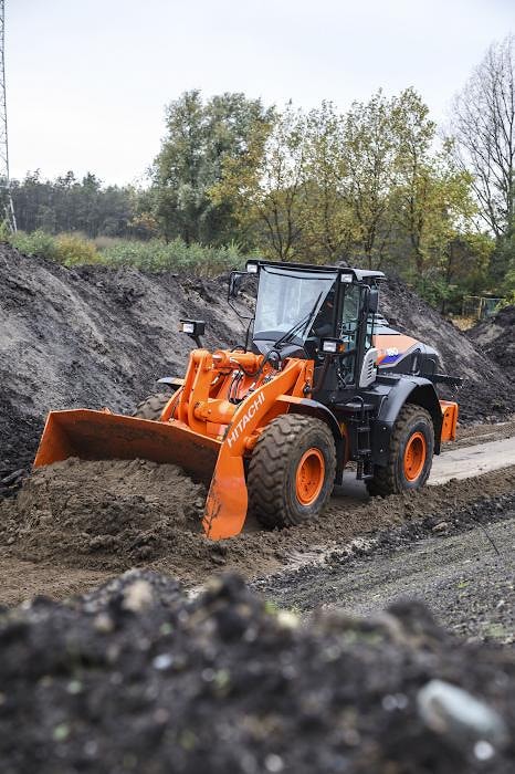 Hitachi Premium Rental предлагает дополнительную гибкость