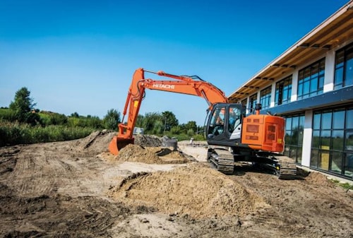 Безопасность прежде всего для экскаваторов Hitachi на A6 Dualling Scheme