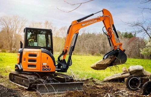 Компактный экскаватор ZX50U-5N вошел в число 50 лучших продуктов по версии Equipment Today