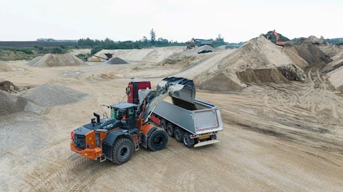 Колесный погрузчик Hitachi ZW310-7 оправдывает высокие ожидания