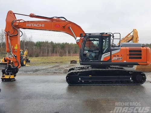 Hitachi модернизирует средние и большие экскаваторы Zaxis-7
