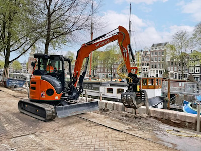 Восстановление амстердамского канала