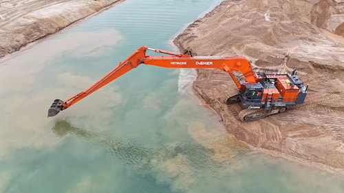 Экскаватор Hitachi EX1200-7 идеально подходит для реализации сложных подводных проектов