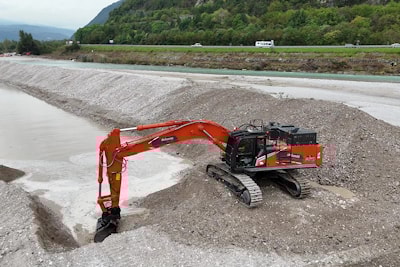 Подготовка к зимним Олимпийским играм с помощью экскаваторов Hitachi