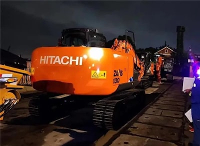 В проекте освоения Камбоджи задействованы четыре экскаватора Hitachi ZX130-5A