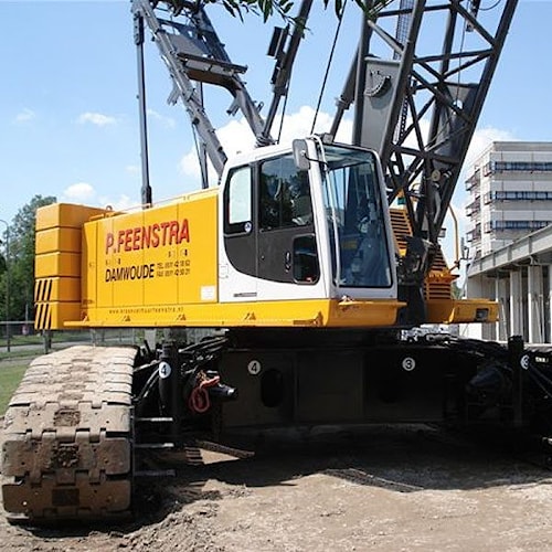 Гусеничный кран Hitachi-Sumitomo SCX1200-2   
